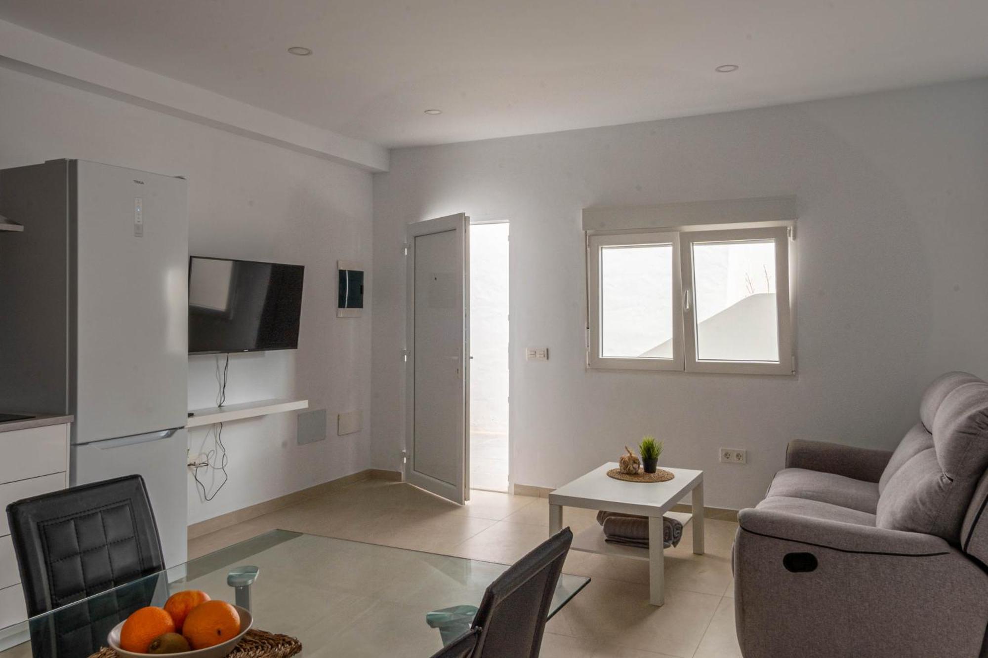 Kiposhi Beach Apartments Punta Mujeres Haría Extérieur photo