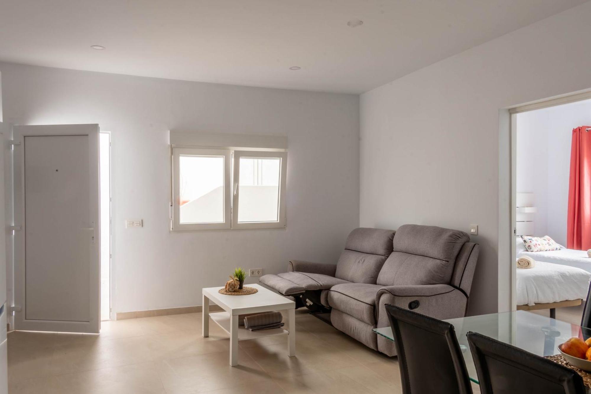 Kiposhi Beach Apartments Punta Mujeres Haría Extérieur photo