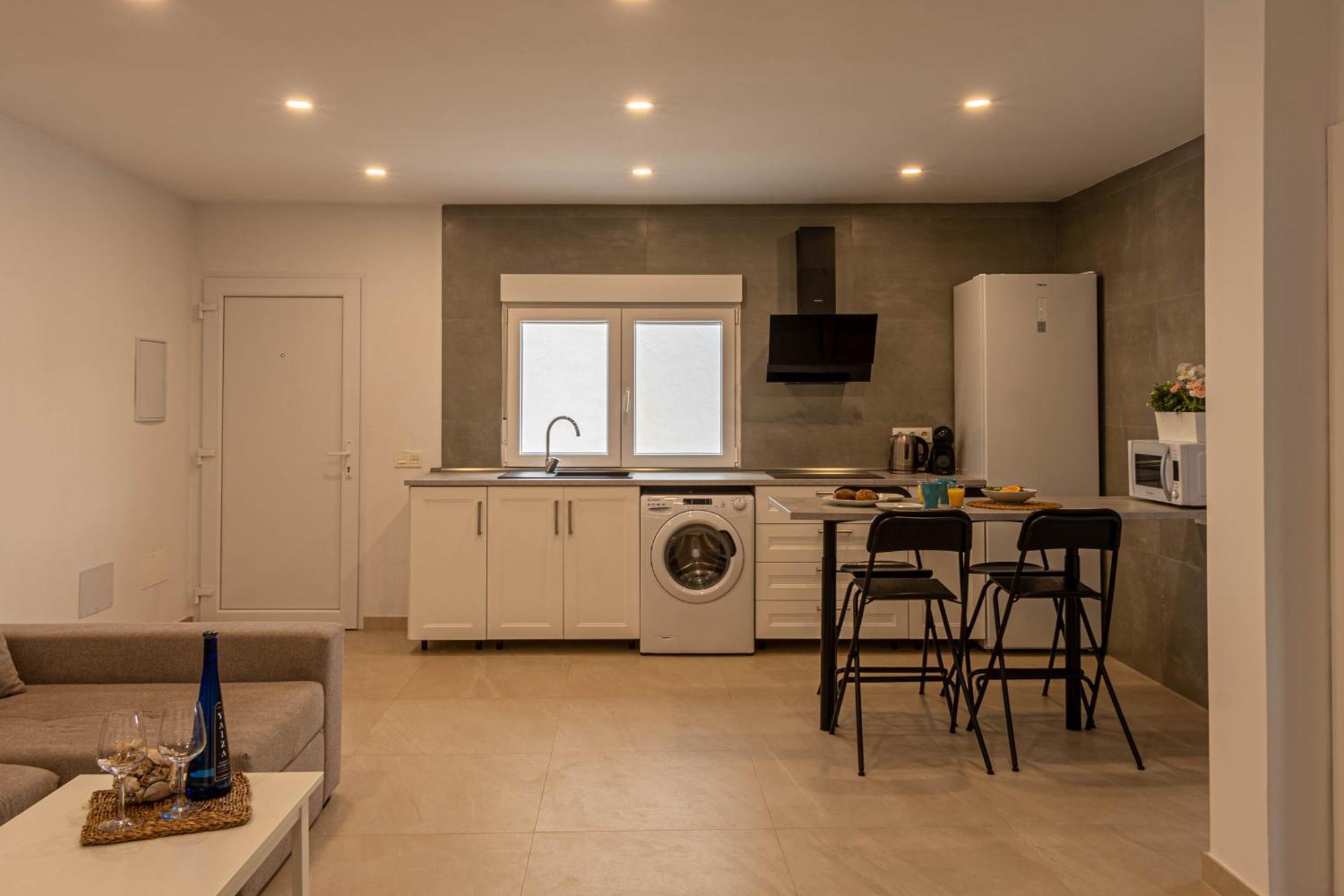 Kiposhi Beach Apartments Punta Mujeres Haría Extérieur photo